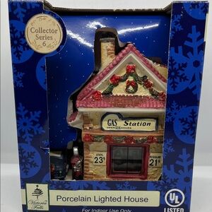 Victoria, Falls, Porcelain Lighted House gas station